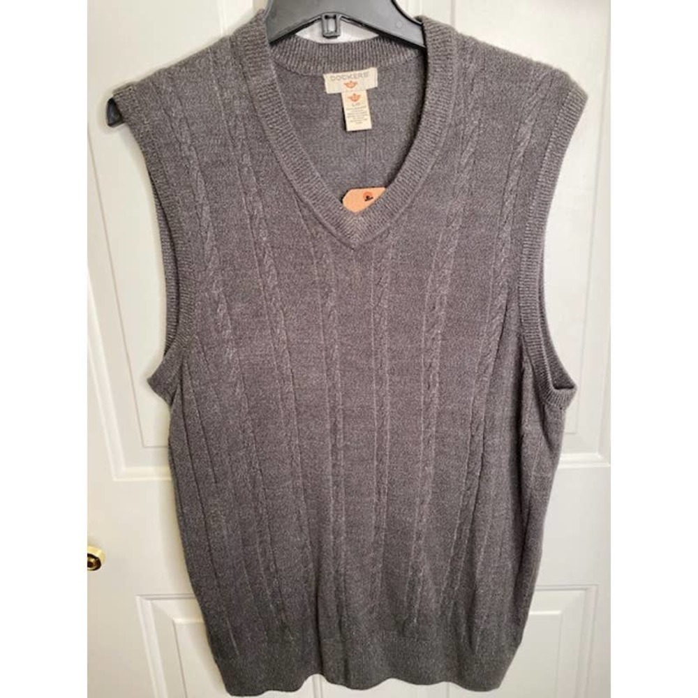 Dockers Comfort Touch Men's Vest Size Large NWTs - Picture 5 of 5